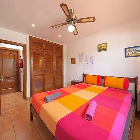 La Tortuga Hostal
