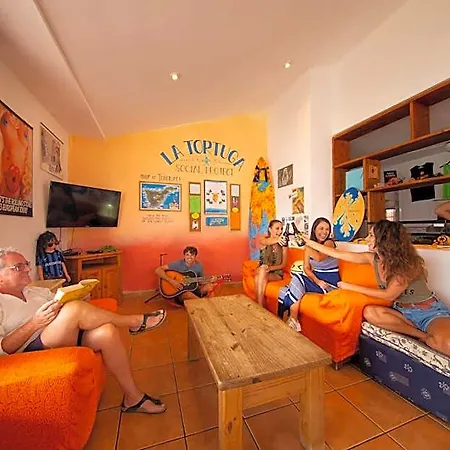 La Tortuga Hostal