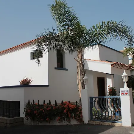 La Tortuga Hostel